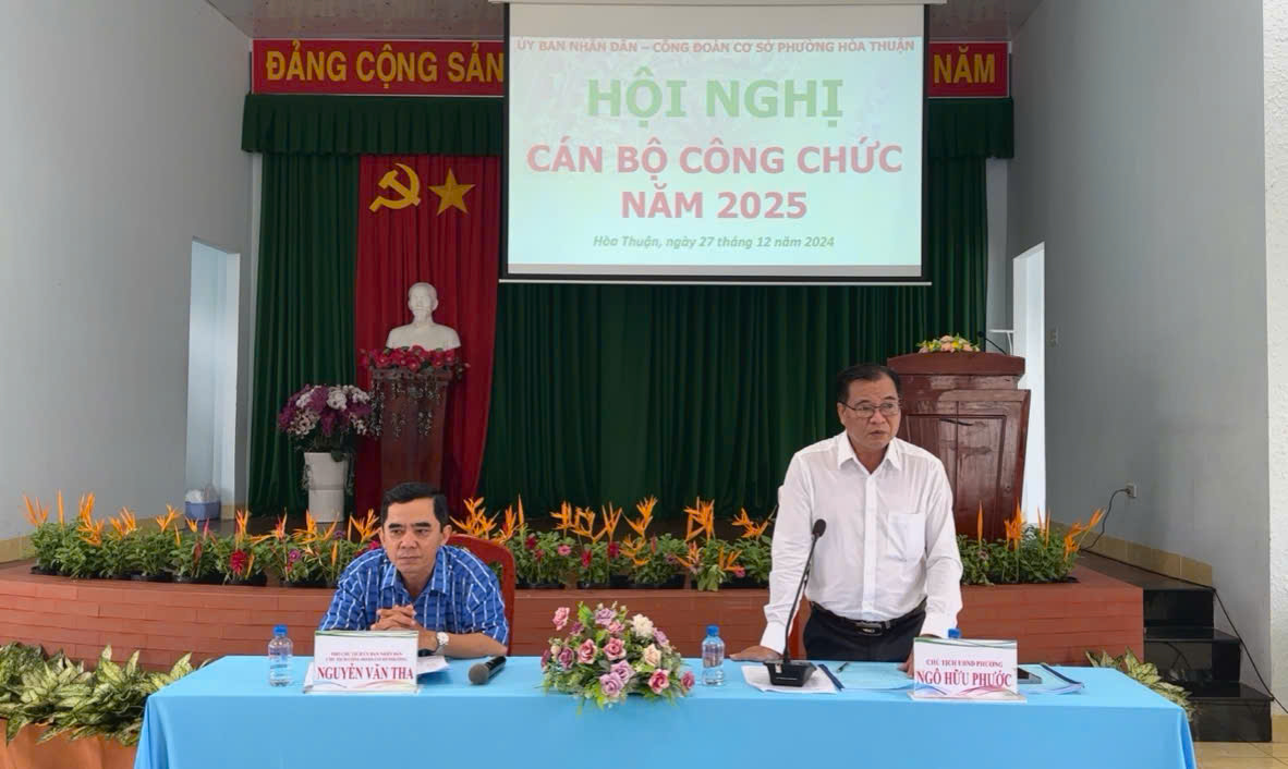 Hội nghị cán bộ, công chức phường Hòa Thuận năm 2025